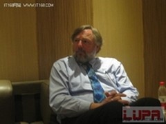 红帽坚决走在开放性前沿维系“云”生命