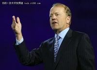 思科CEO钱伯斯确认将裁员 重组业务部门