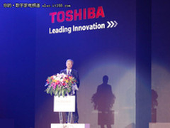 首款56吋裸眼3D亮相 东芝14款电视发布