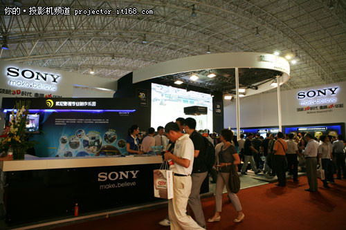 索尼携国内首台3D转播车亮相BIRTV 2011