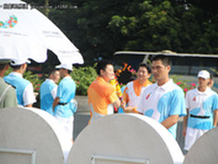 雅图董事长谢敬托起中国投影的崛起之愿