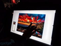 世界最大 82英寸多点触控显示器曝光