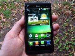 支持裸眼3D技术 LG P920促销仅售3099元