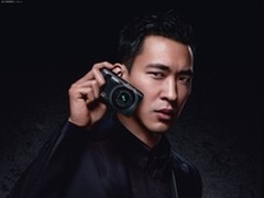 特立独行 黄立行代言卡西欧数码相机