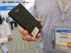 英特尔推首部Android手机 HTC为其代工