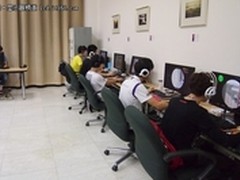 明基职业电竞队开训  十名好手初体验