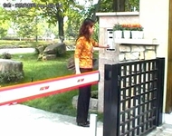 门禁出入系统 特殊功能似智能“人类”