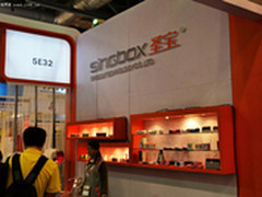 香港环球资源展：圣宝时尚精品人气爆棚