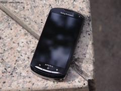 全键盘+McAfee 索尼爱立信MK16i评测