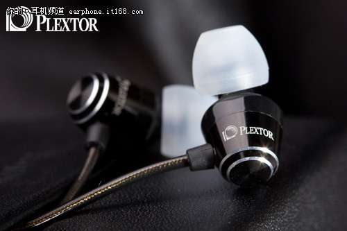 流行摇滚 浦科特推出入耳式音乐耳塞X50