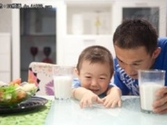 妈咪爱晒：父子俩的快乐一天