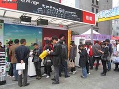 佳能秋风献礼EOS月火爆盛况不容错过！
