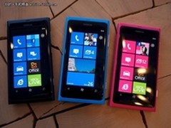 4.3寸AMOLED屏 诺基亚Lumia900参数曝光