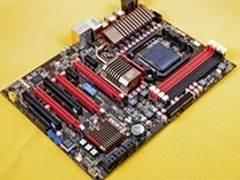 七彩虹战旗990FX 豪华大板799震撼上市