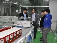 地尔水洗机受到国家知识产权局领导好评