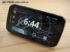 双核三待4G安卓机 摩托MB855元旦大减价