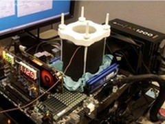 技嘉主板搭配最新F7 BIOS 再创超频纪录