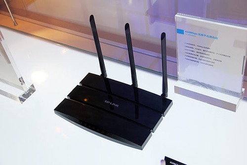 TP-Link���Լ۱�֮�� ������������Ѹ��