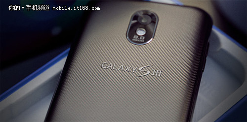 四核CPU/安卓4.0 三星Galaxy S3曝视频