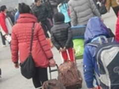 KC网络电话“看得见”的亲情给春节保温