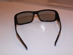 智能子品牌Iho系列产品之：长虹3D眼镜