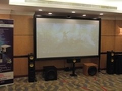 玩转3D世界 夏普3D投影机上海起航