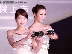 真机即将上市 富士X-Pro1要出银色版？