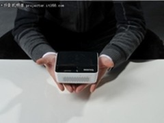 明基推出最新个人移动商务投影解决方案