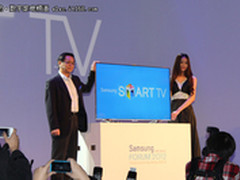 语音手势操控 三星旗舰电视ES8000发布