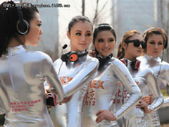 最新的DVD播放机能播放什么格式文件？