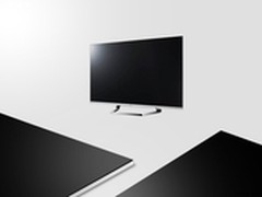 无边硬屏：电视外观与3D体验的双重革新