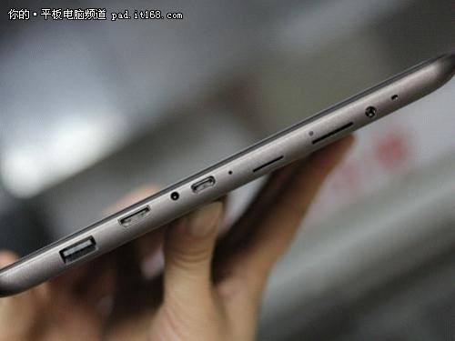 比ipad2轻10% 爱立顺3G平板M19真机图赏