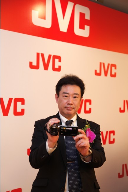 安心感动之选 JVC新品4K与无线技术专访