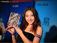 华硕极速路由RT-N56U彰显高格调