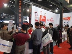 2012国际P&E展 WiFi SD卡成为亮点