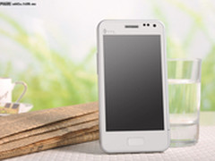 多点触控时尚智能机 ThL V11仅售1099元