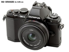 奥林巴斯E-M5使用松下20mm头的条纹问题