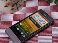 微微翘起小下巴 HTC One v售价1560元