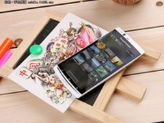 超薄时尚双核机爆低价 索爱LT18i售1630