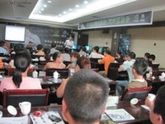 英伟达携手影驰网吧培训会