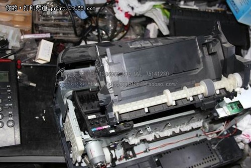 爱普生 Epson R270更换搓纸轮