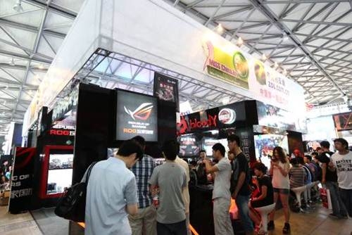 精彩纷呈 ChinaJoy2012ROG展台体验为王