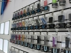 Macworld2012:4400mAh电源DOCK底座亮相