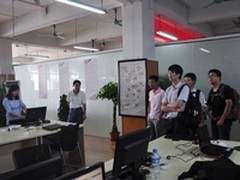 用友代表及省轻工优秀毕业生到访家商城