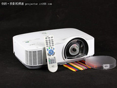 NEC  M260XS+ 超短焦投影机受教师热捧