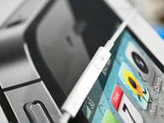 不只是音量控制  iPhone耳机能做8件事