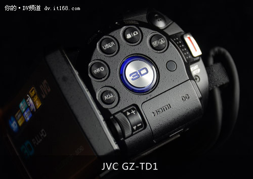 1080p 3D摄像机JVC GS-TD1 售价12980元