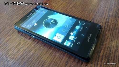 索尼Xperia T（LT30P）