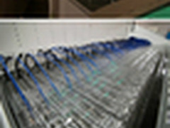 英特尔“油炸”散热助数据中心节能20%