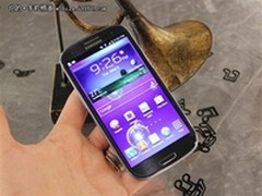 四核霸主开学降价 三星i9300售价3390元